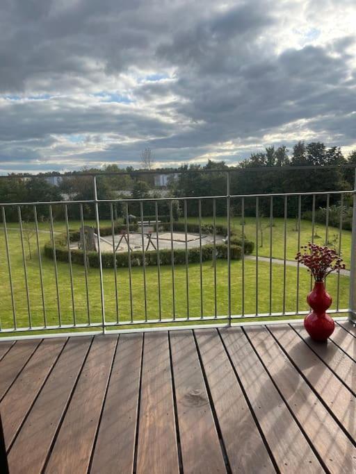 Stor Og Lys Lejlighed I Hjertet Af Holstebro Dış mekan fotoğraf